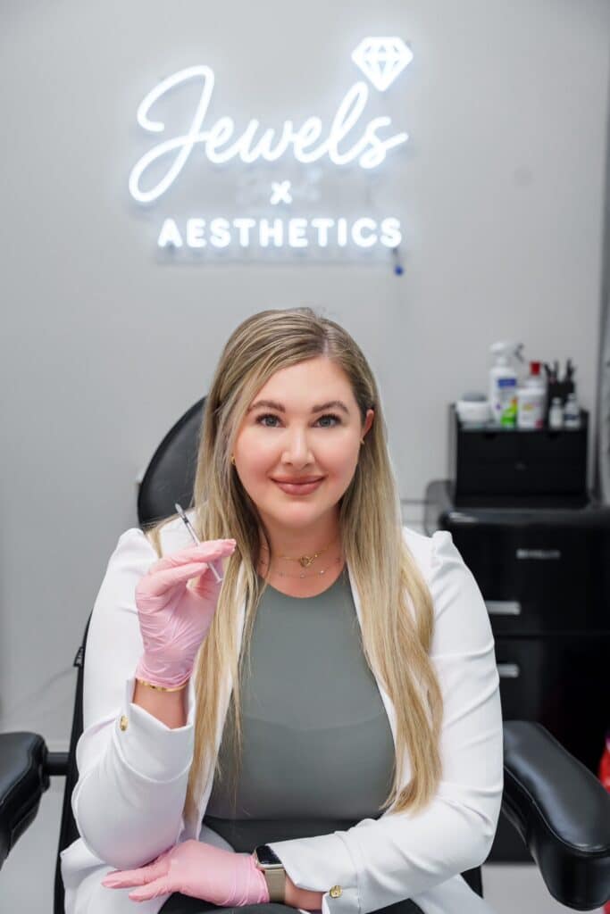 1764884673_f5d22f1e0a0a4e1390cfc7f8c889ef66